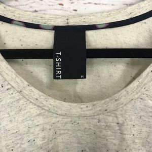 Anthropologie Tops - Dolan Size Medium Heather Gray Pleated Sleeve Top Anthropologie Tops - Dolan Size Medium Heather Gray Pleated Sleeve Top